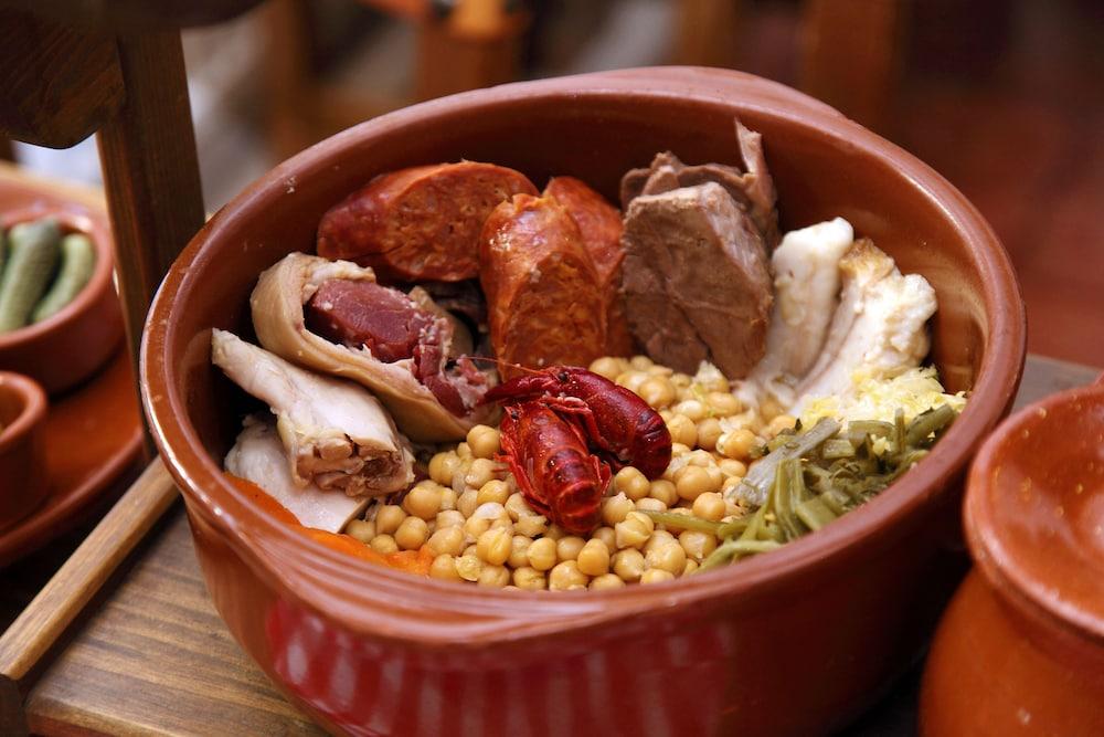 Parador De Chinchon Ngoại thất bức ảnh
